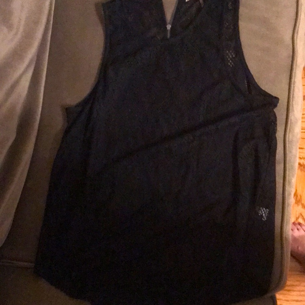 See through lace- black